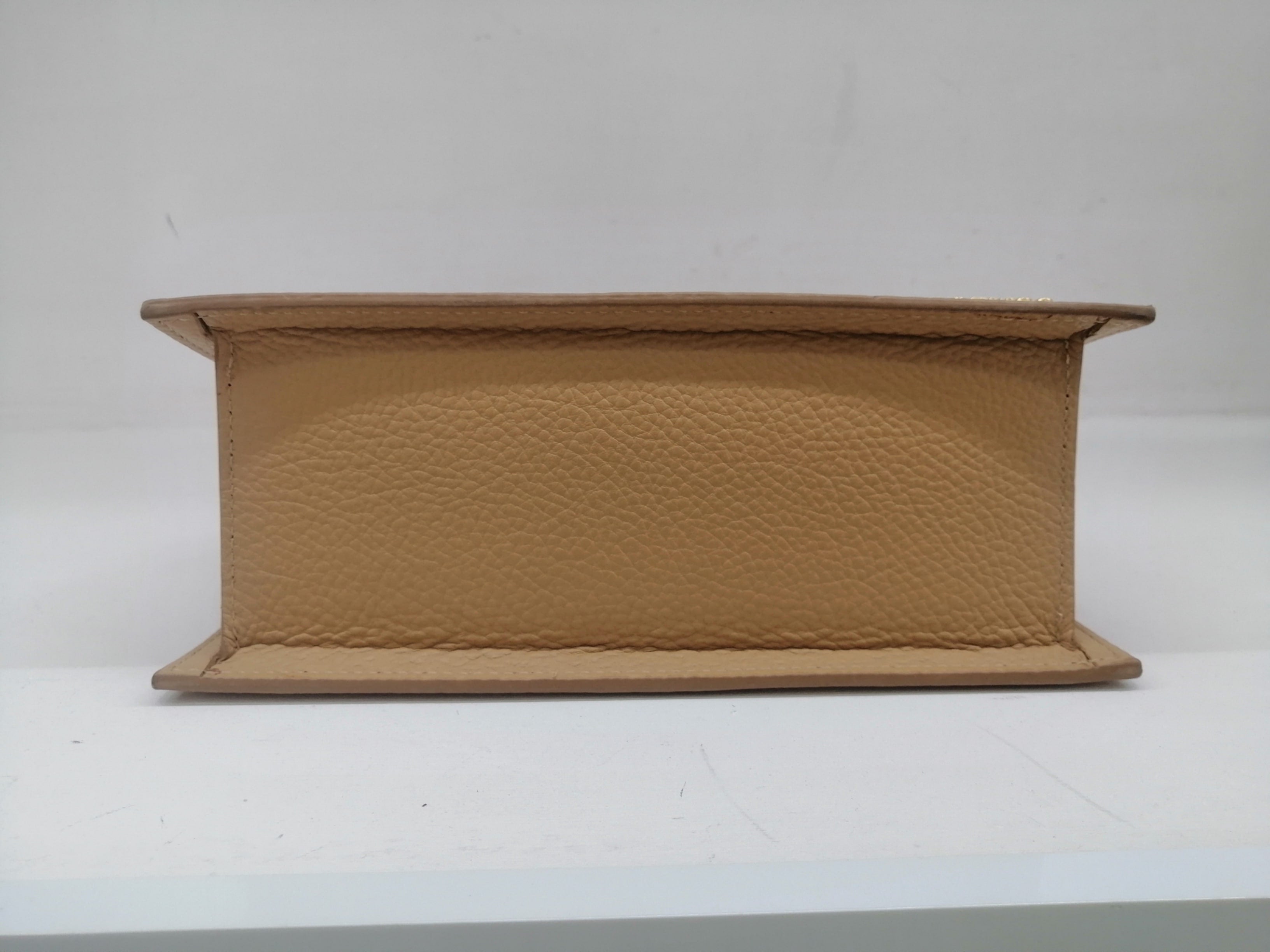 JACQUEMUS LE GRANDE CHIQUITO