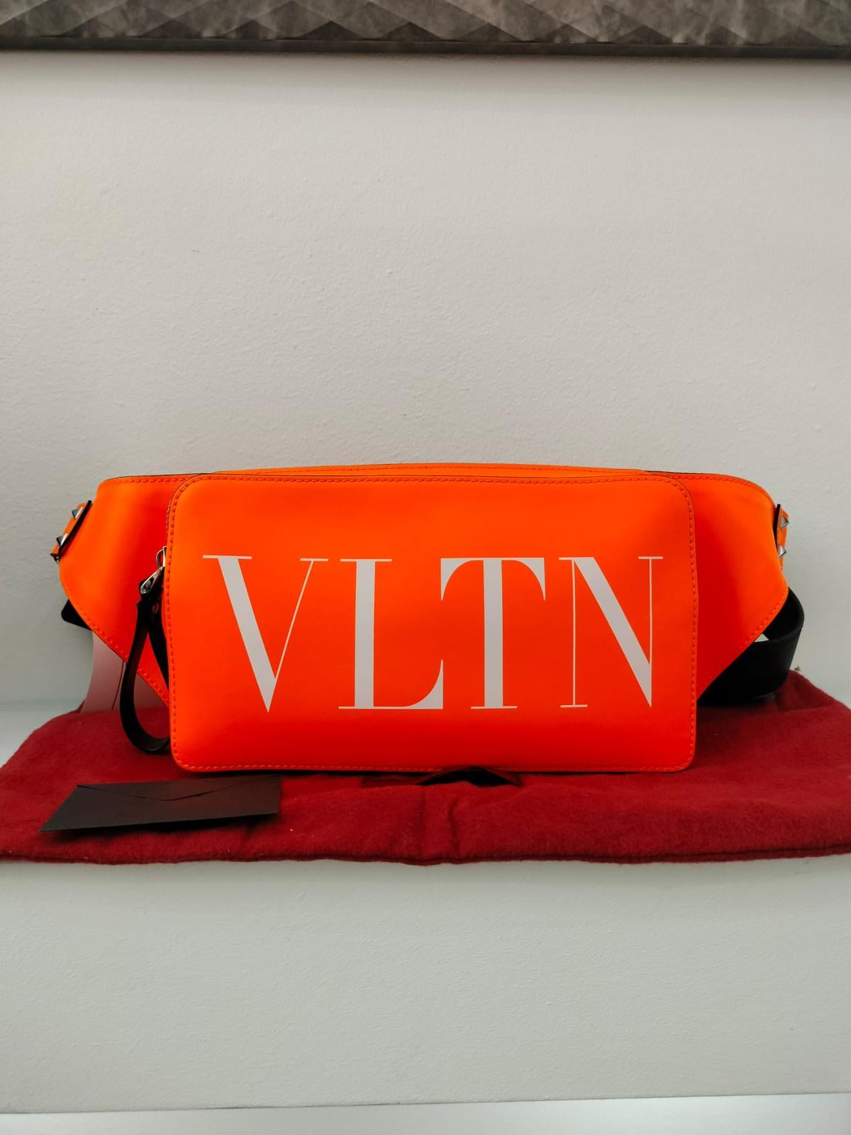 Valentino Garavani Marsupio