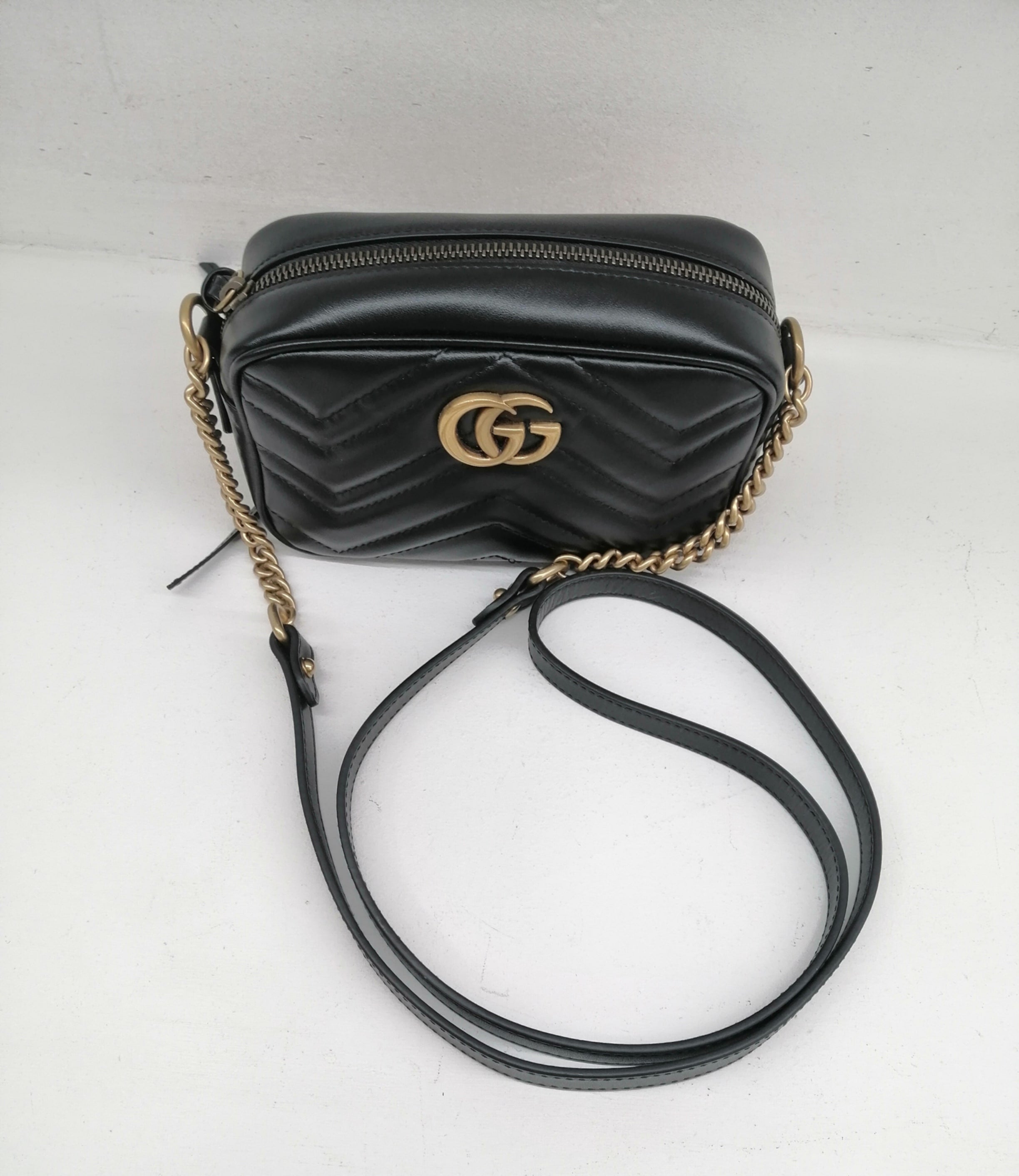 GUCCI MINI CAMERA BAG GG MARMONT