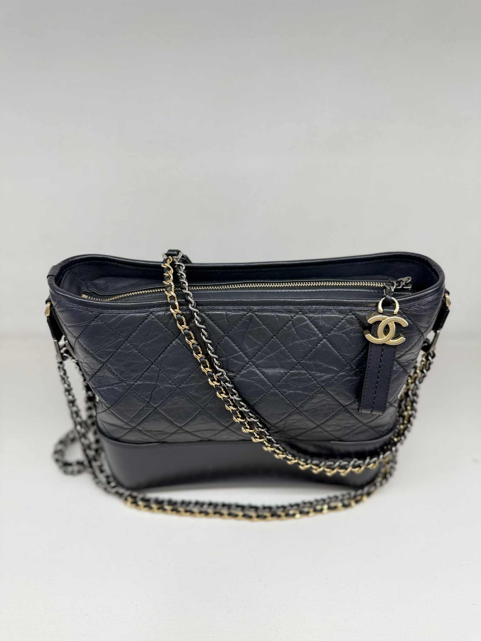CHANEL GABRIELLE MEDIUM BLACK