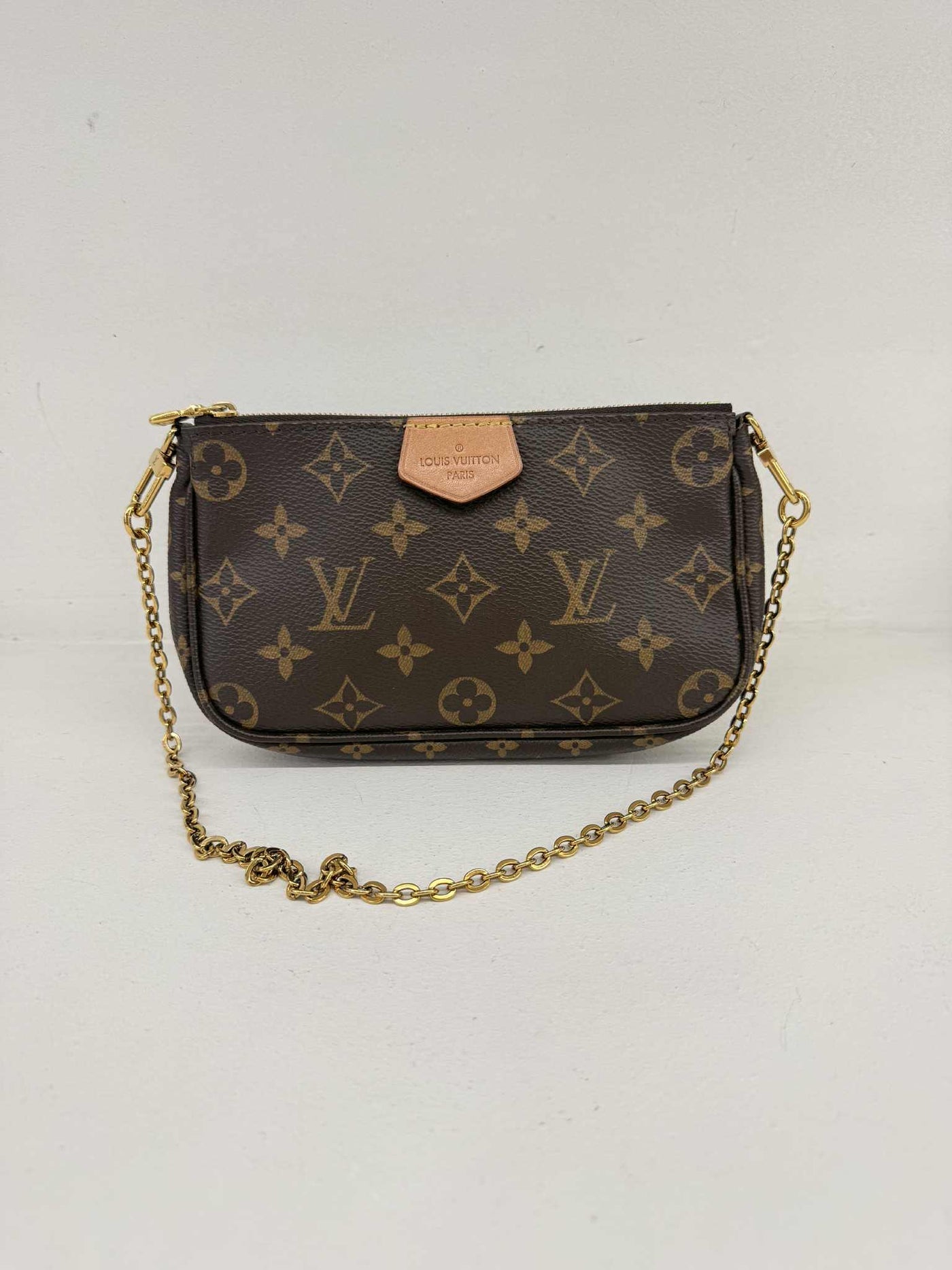 LOUIS VUITTON MULTI POCHETTE ACCESSOIRES V.