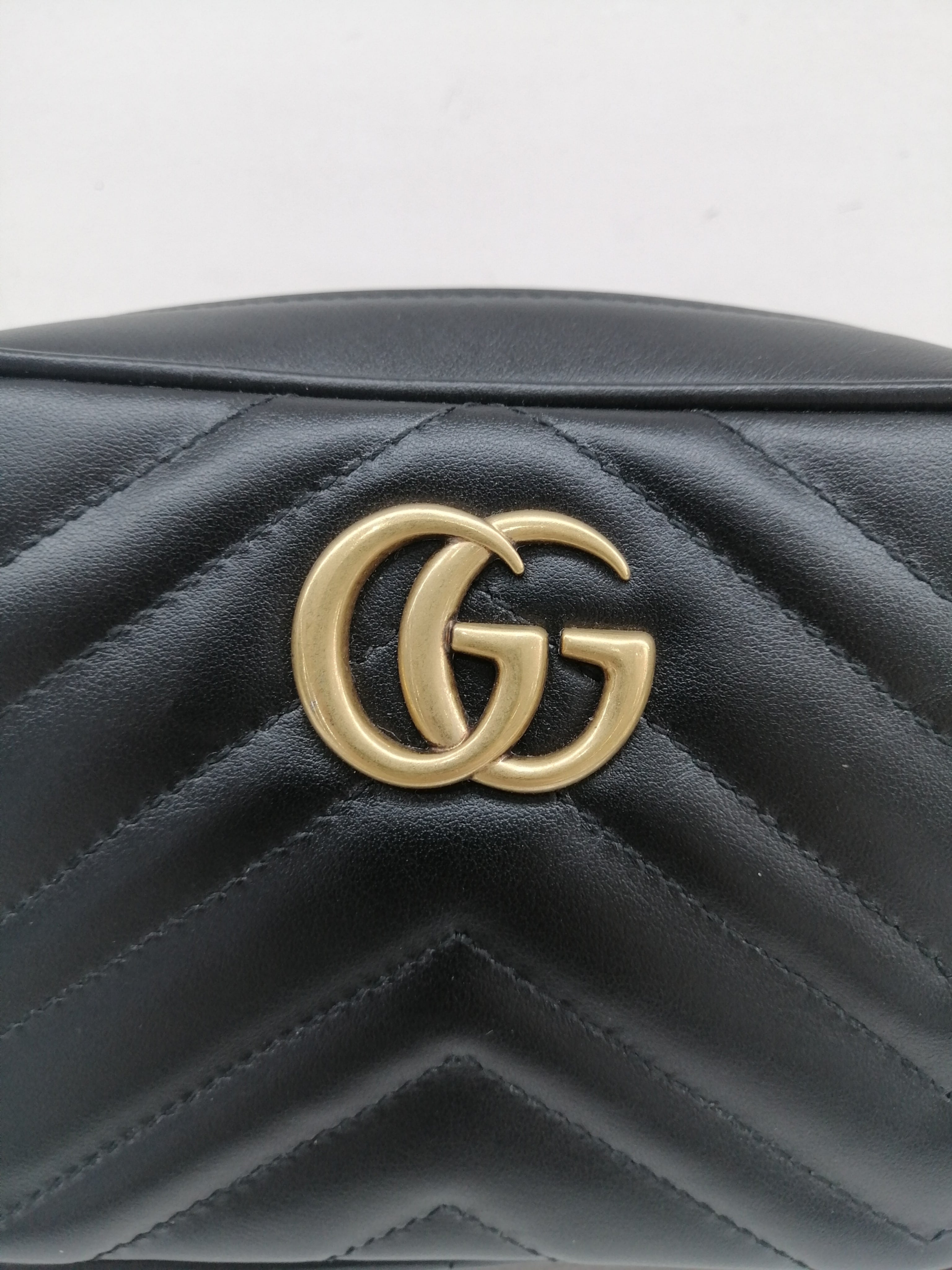 GUCCI MINI CAMERA BAG GG MARMONT