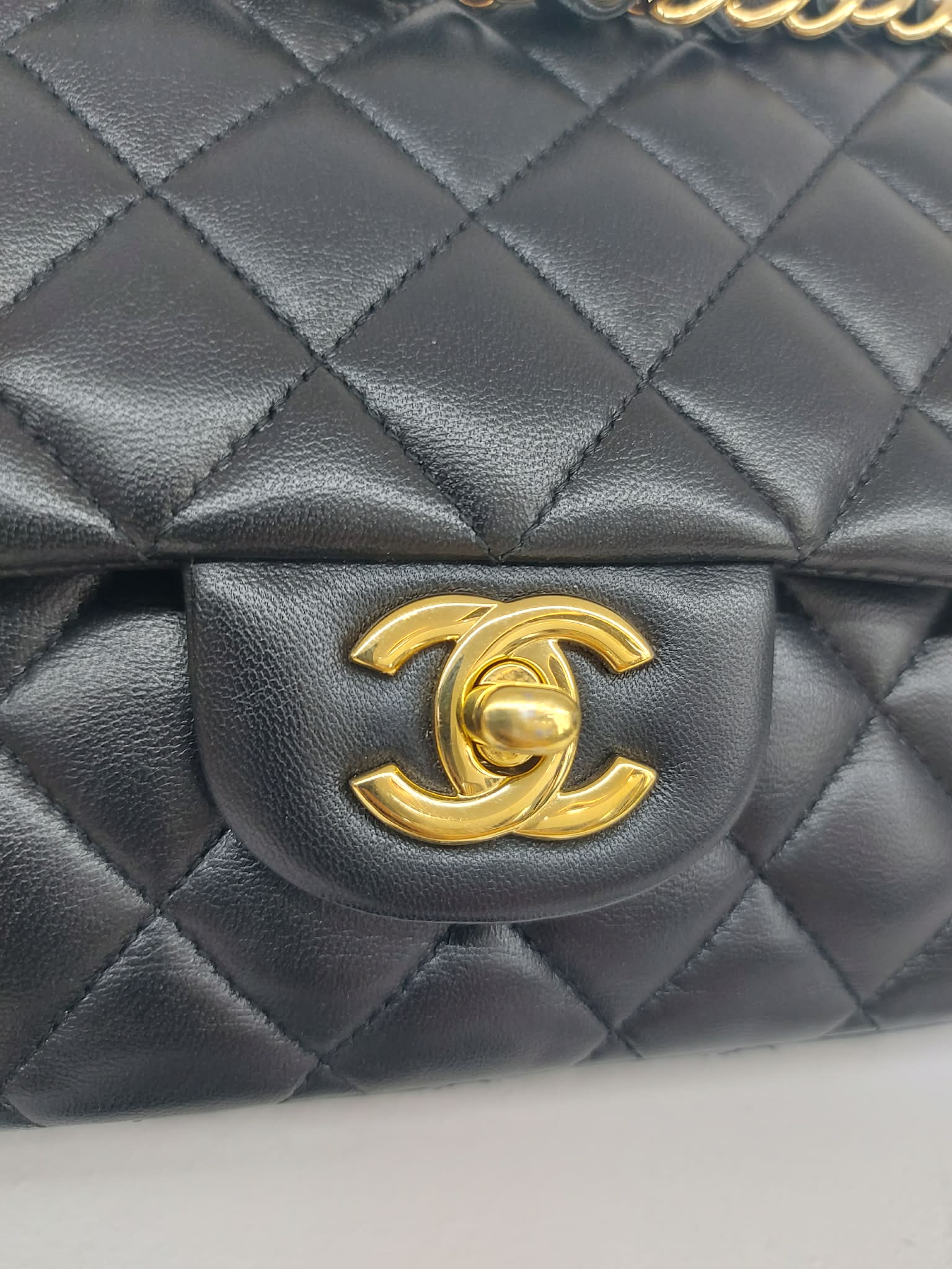 CHANEL TIMELESS CLASSIC NERA