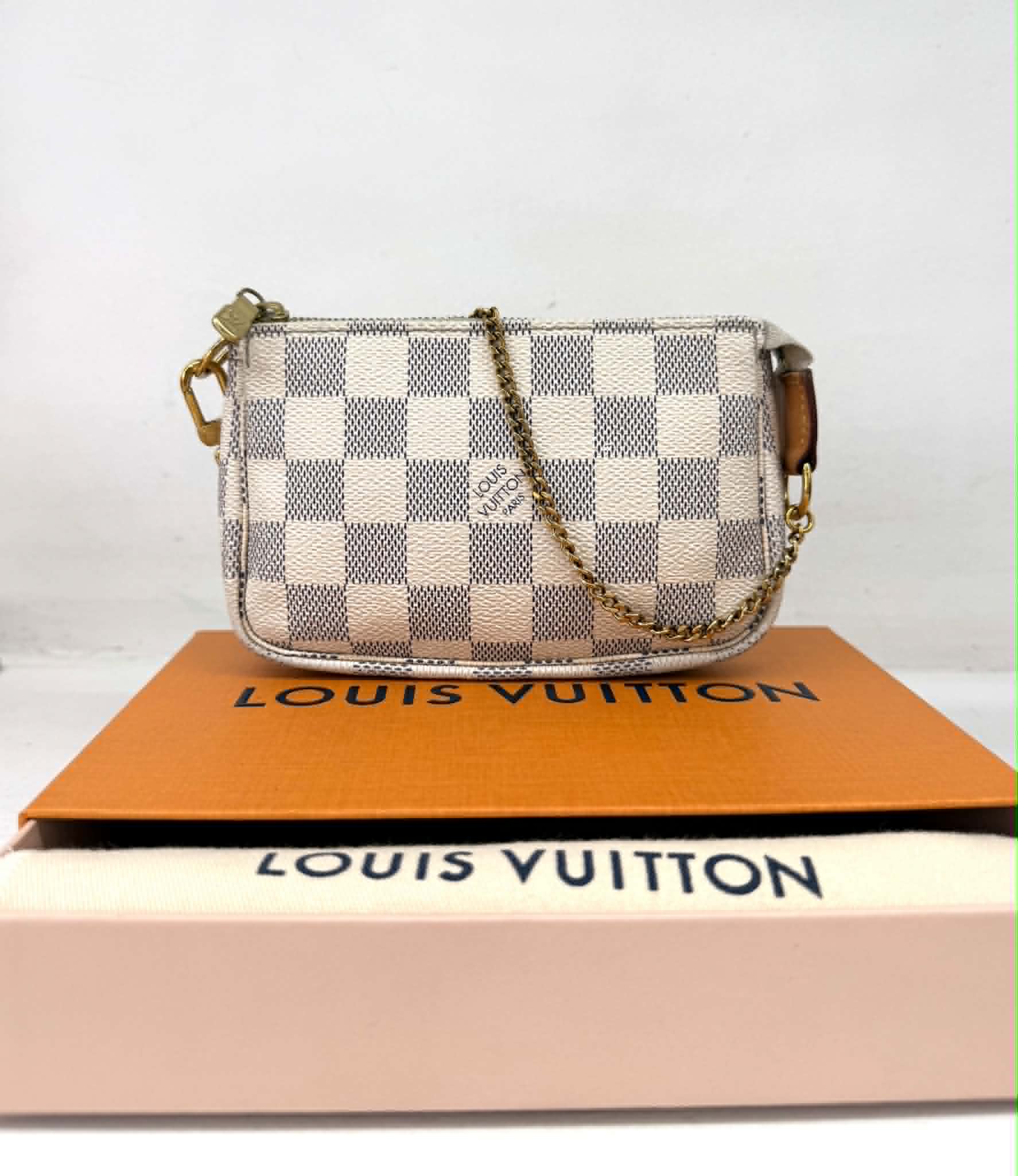 LOUIS VUITTON MINI POCHETTE ACCESSOIRES