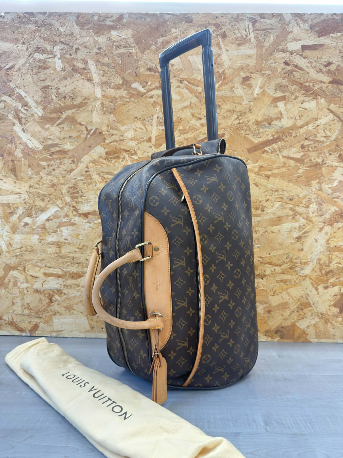 LOUIS VUITTON EOLE  50 TROLLEY