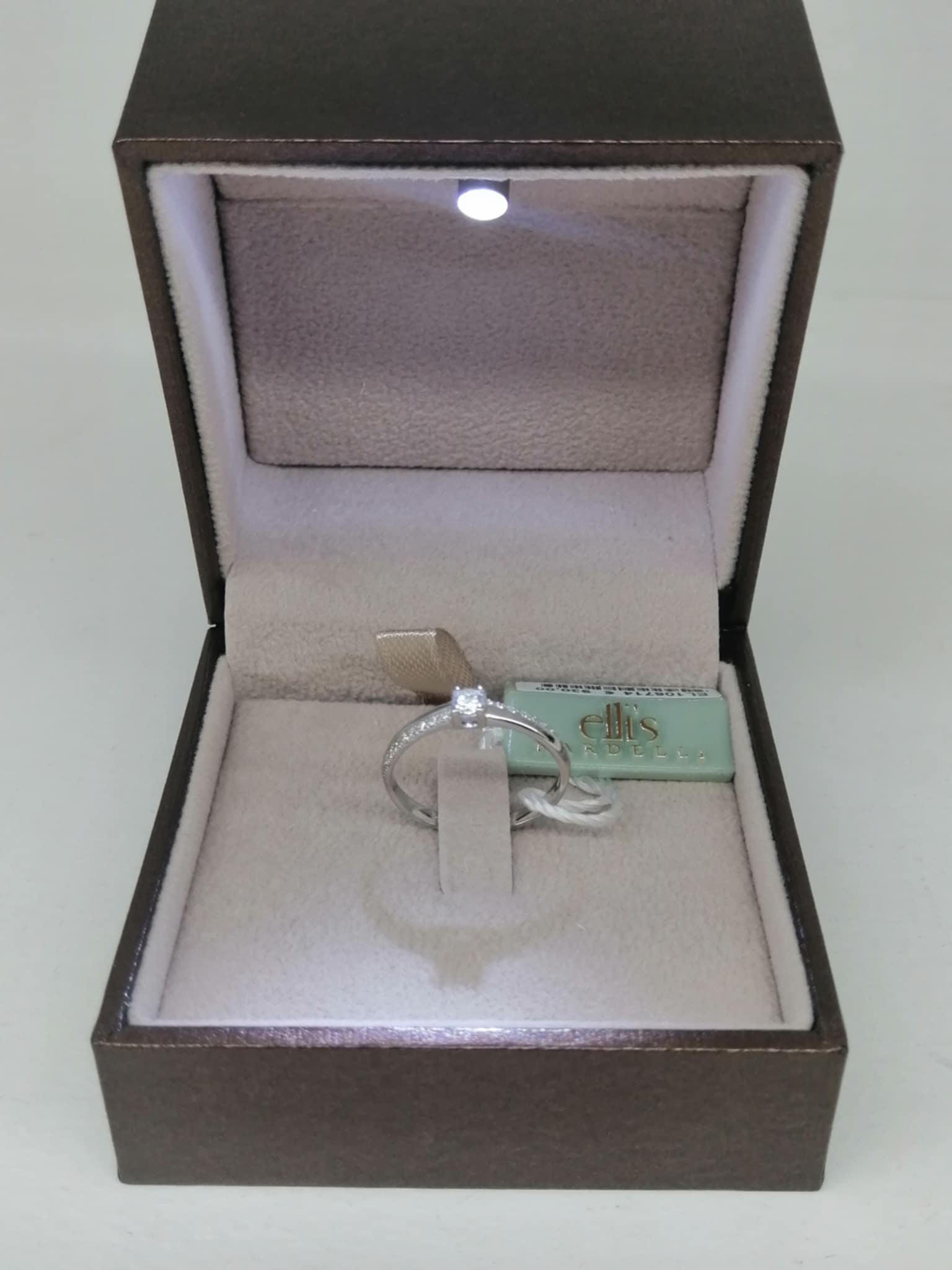 Nardelli Coll. Ellis Solitario Diamanti e Oro