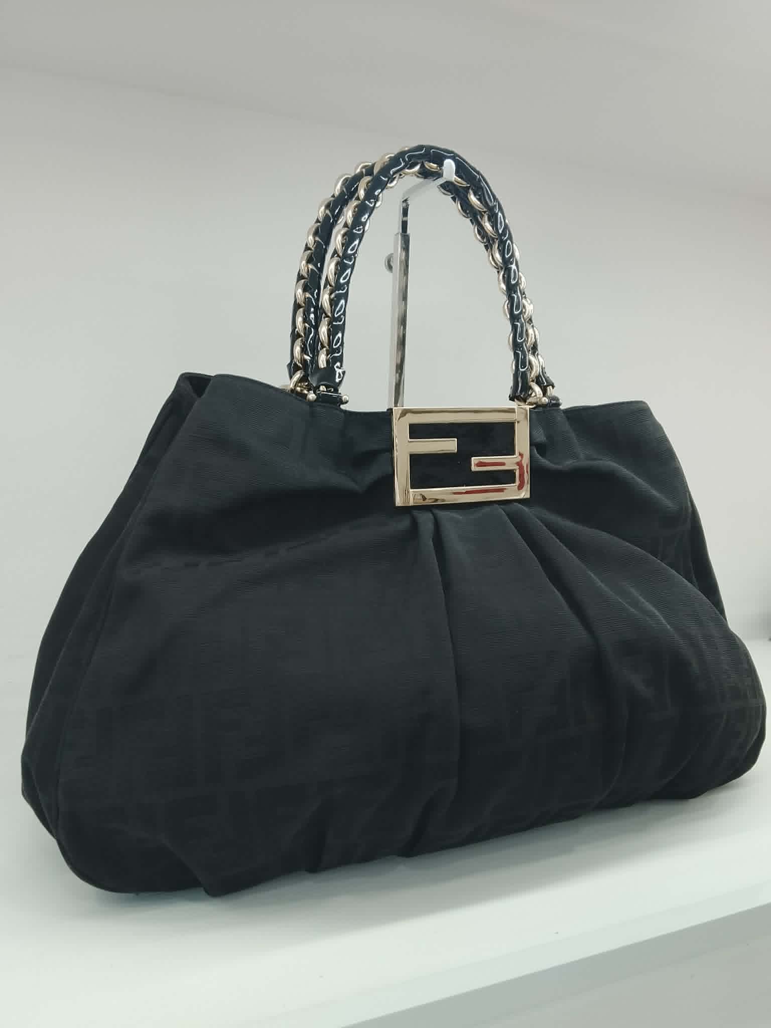 FENDI SHOPPER MIA