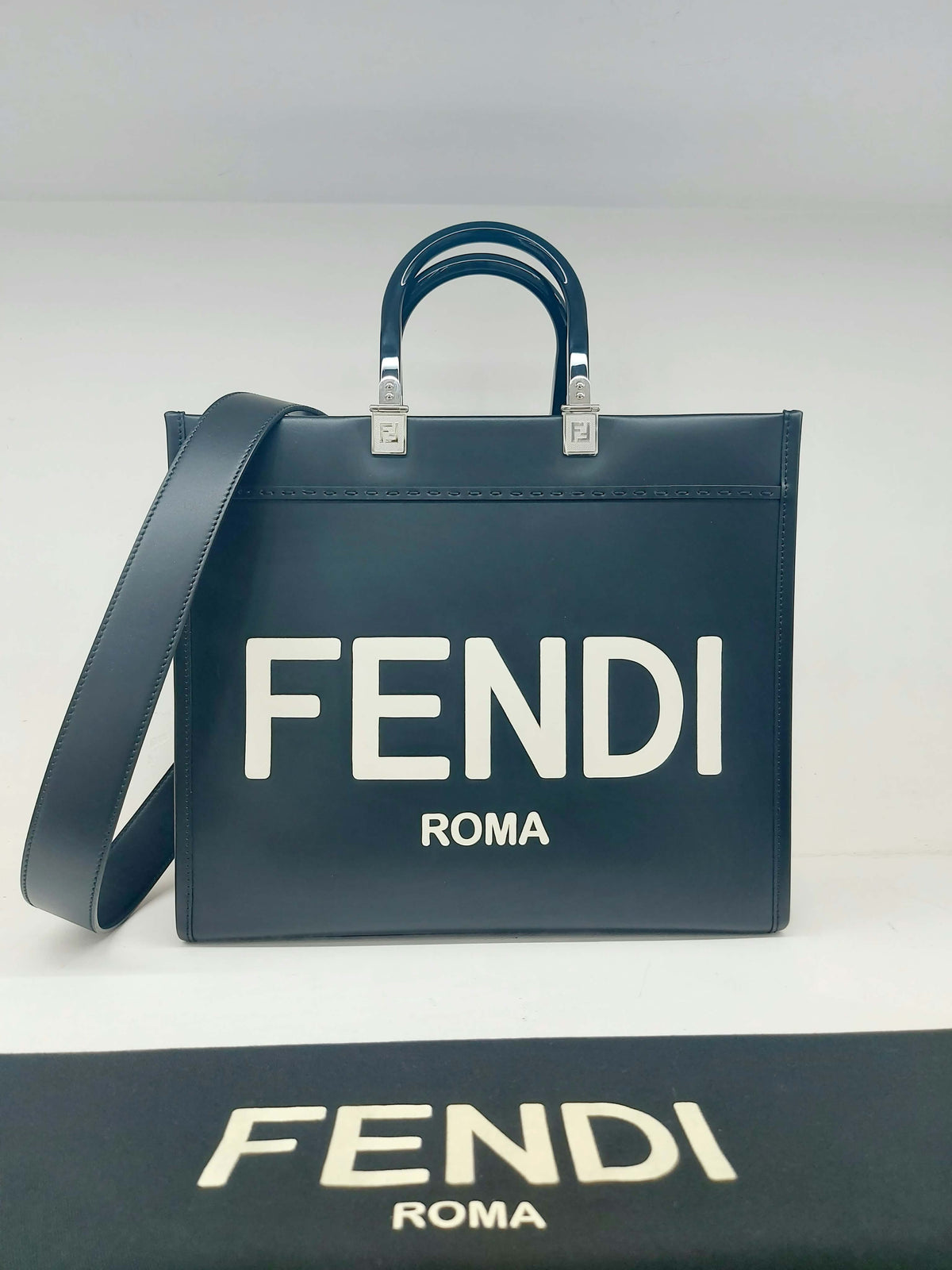 FENDI SUNSHINE MEDIUM