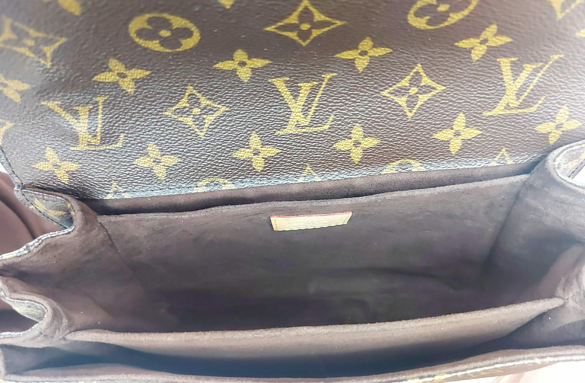 LOUIS VUITTON METIS MONOGRAM