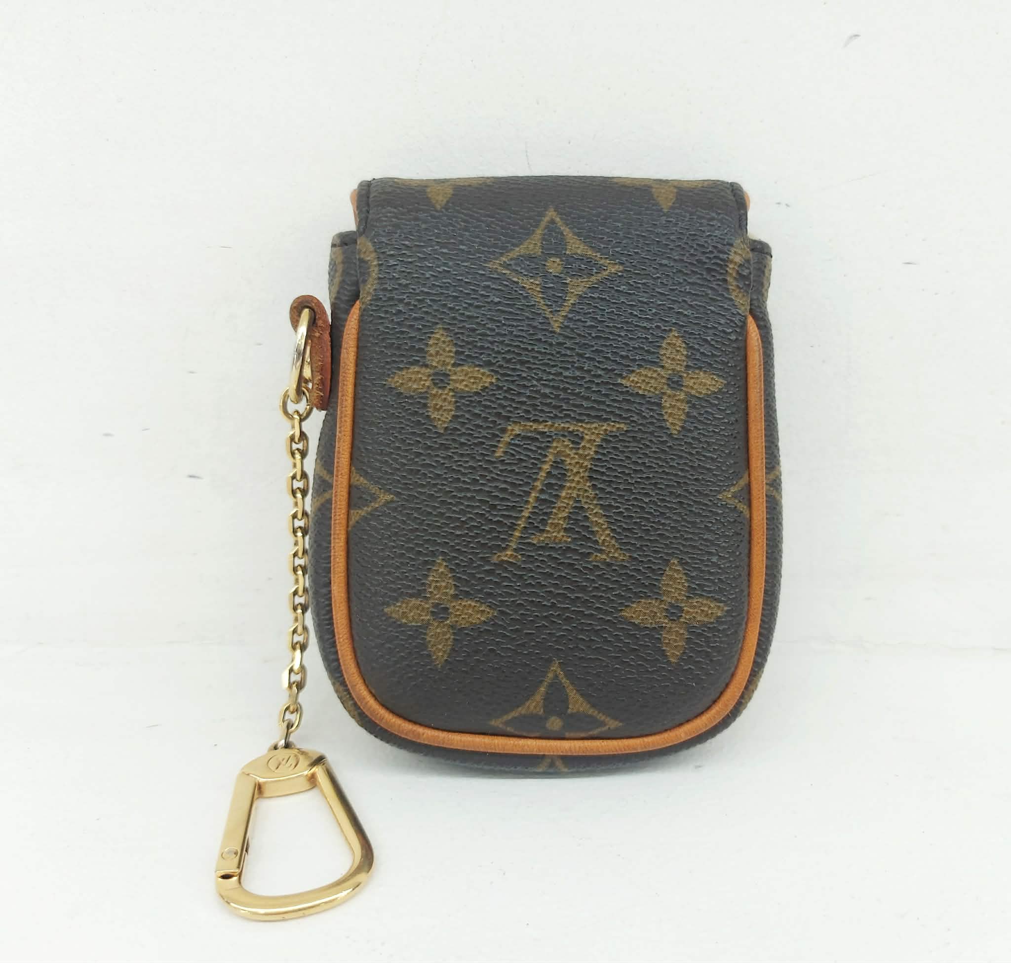 LOUIS VUITTON TULUM MINI POCHETTE