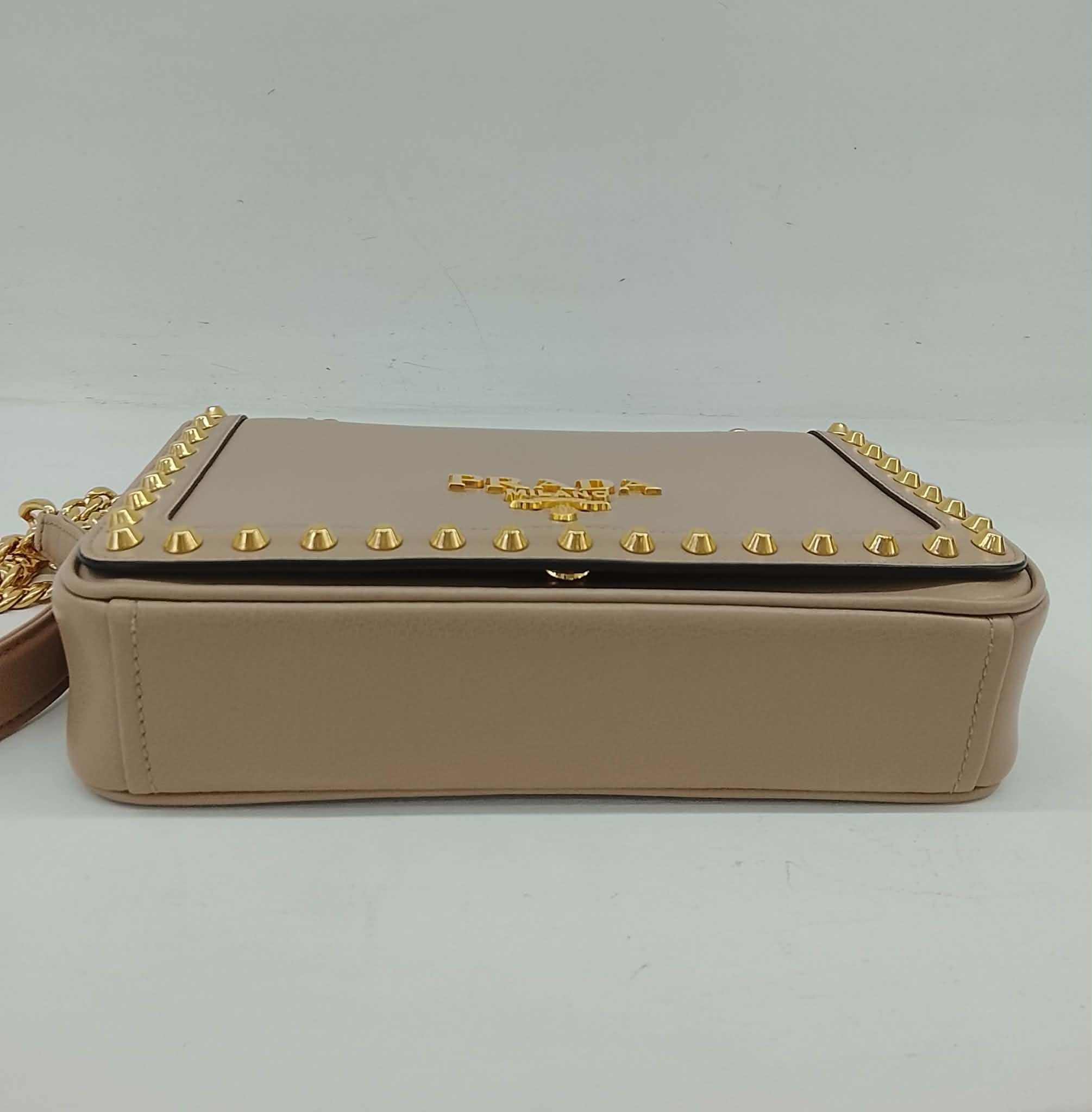 PRADA TRACOLLA.