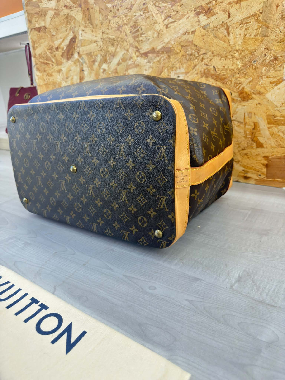 LOUIS VUITTON DUFFLE CRUISER