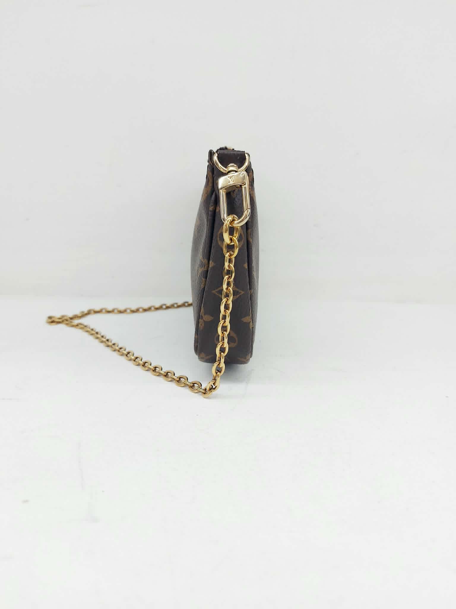 LOUIS VUITTON MULTIPOCHETTE ACCESSOIRES