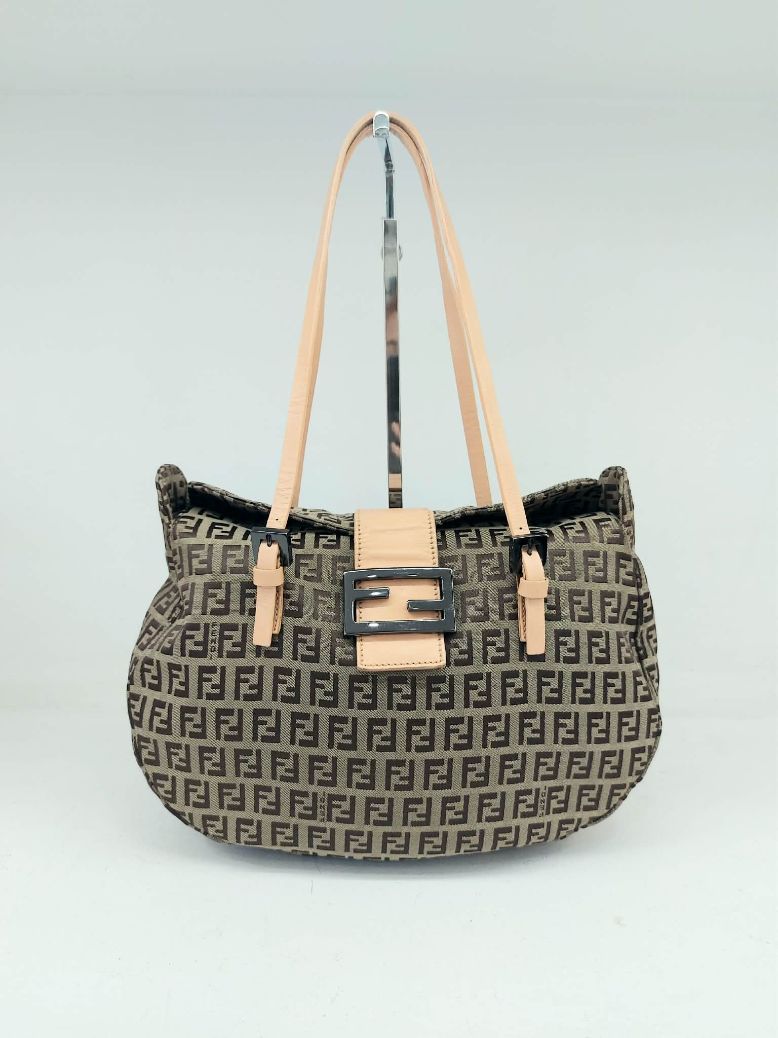 FENDI BAGUETTE ZUCCHINO