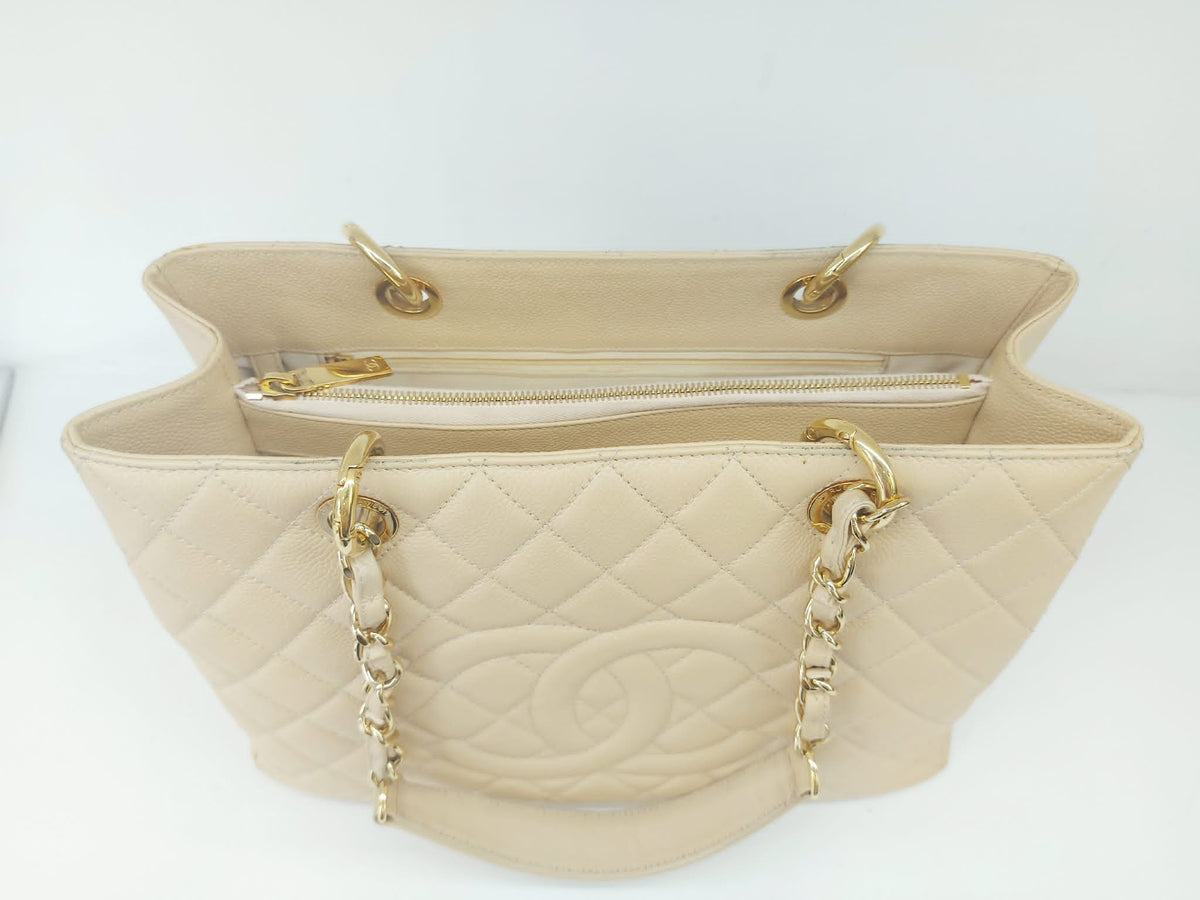 CHANEL GST GRAND