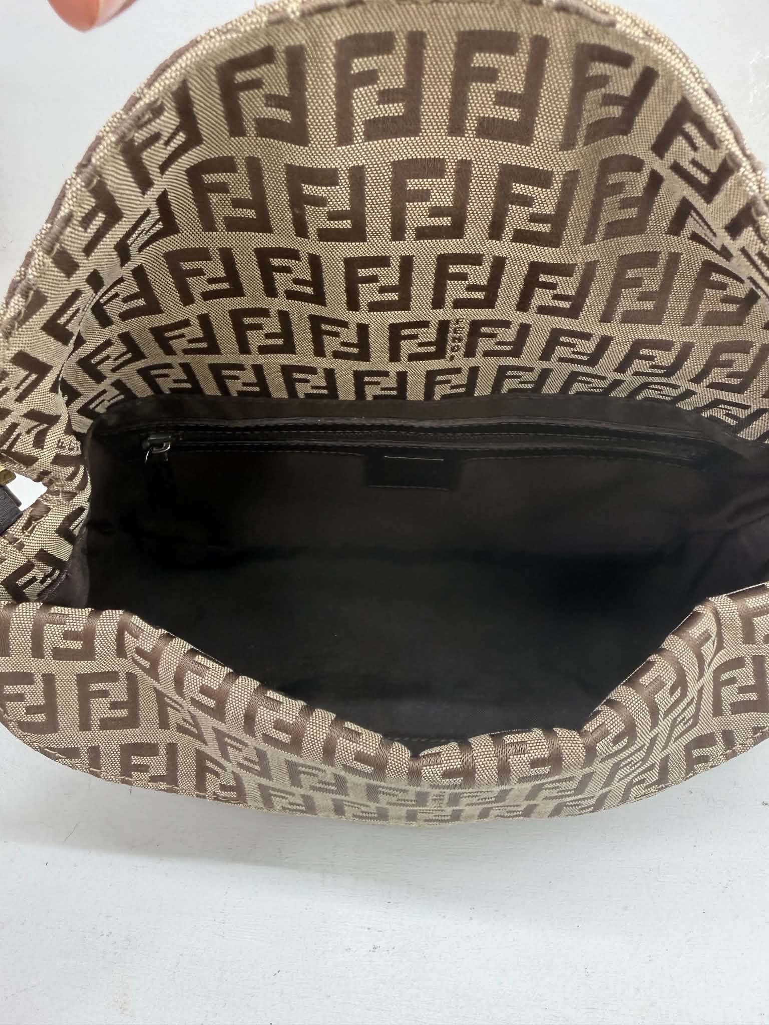FENDI MAMMA BAGUETTE