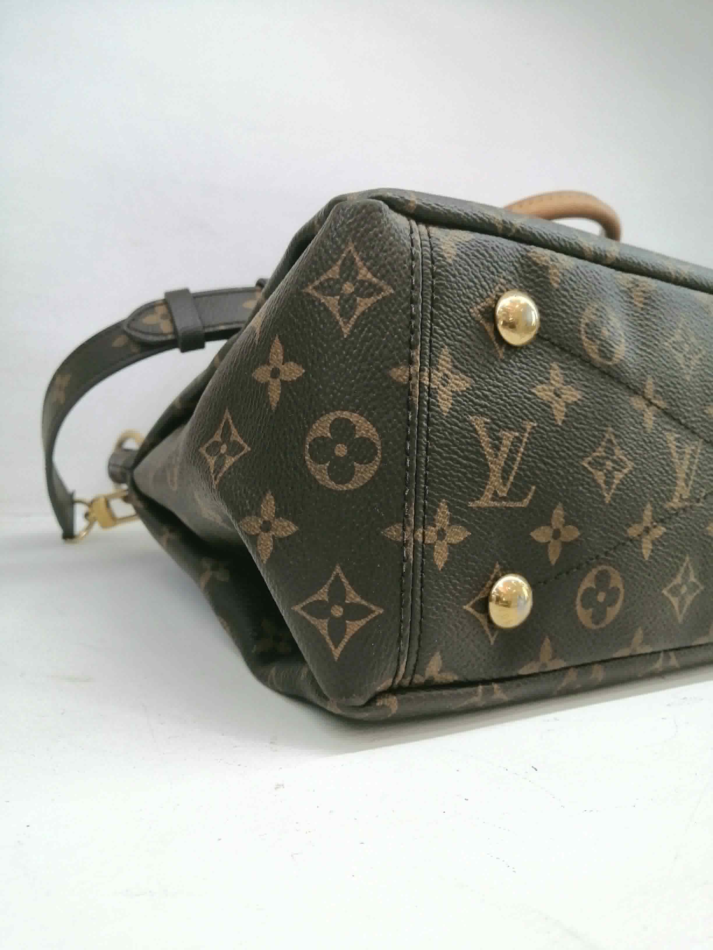 LOUIS VUITTON PALLAS MM