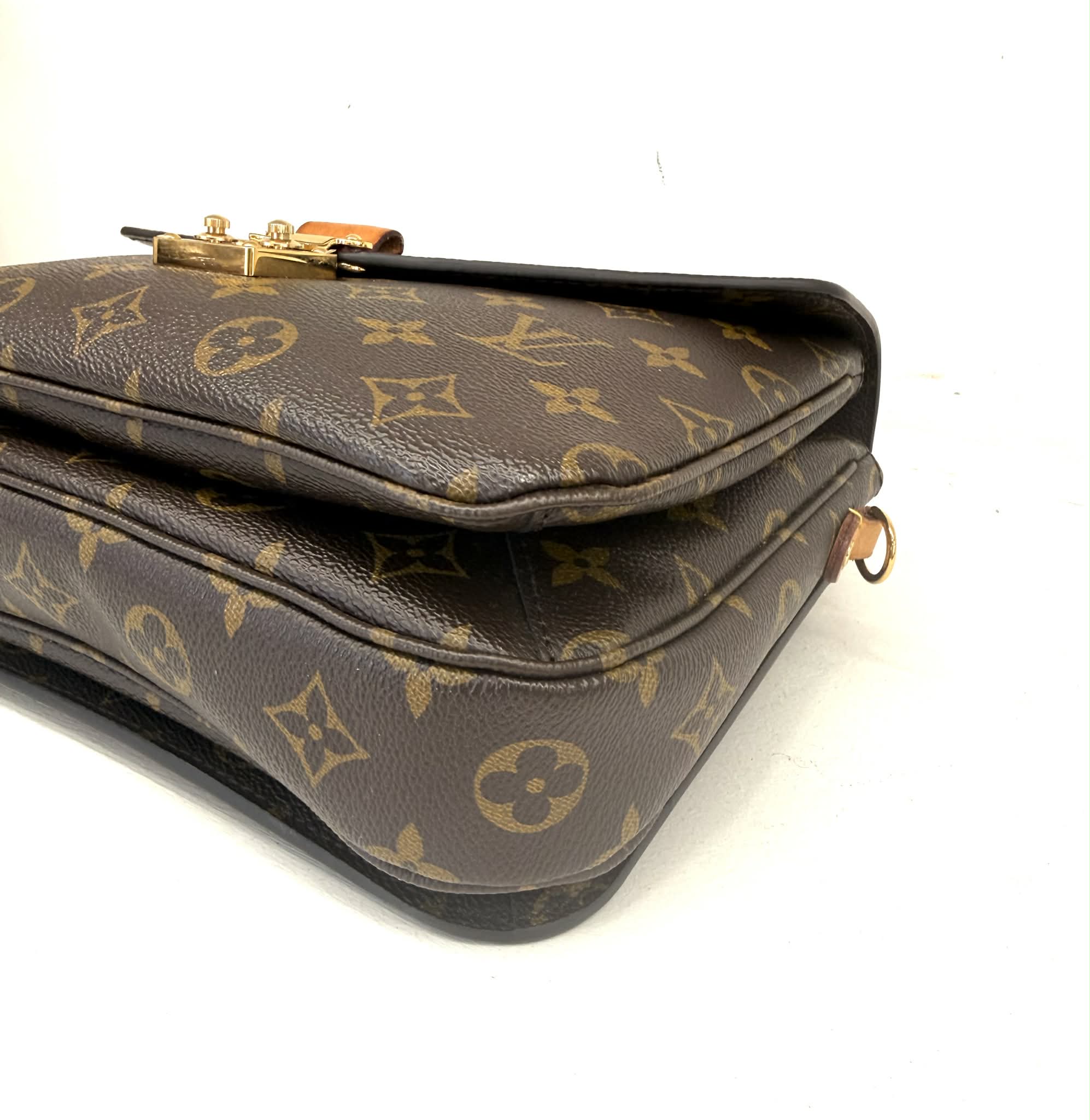 LOUIS VUITTON METIS