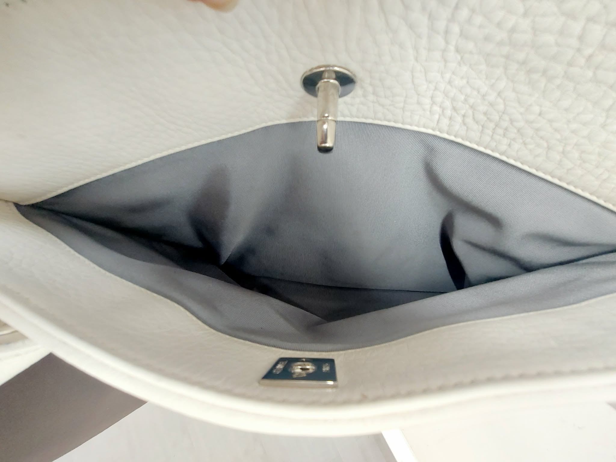 CHANEL EXECUTIVE TOTE
