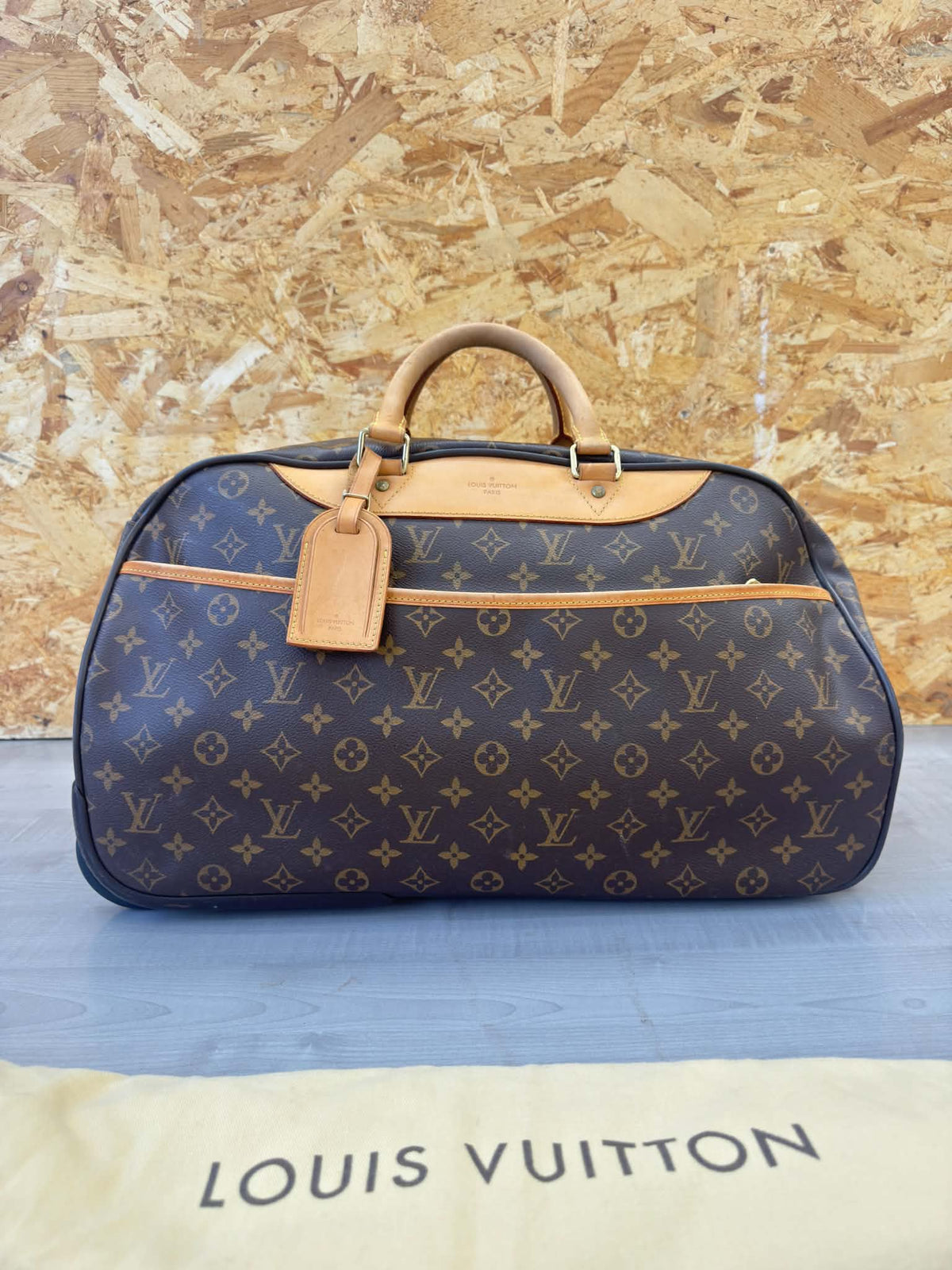 LOUIS VUITTON EOLE  50 TROLLEY
