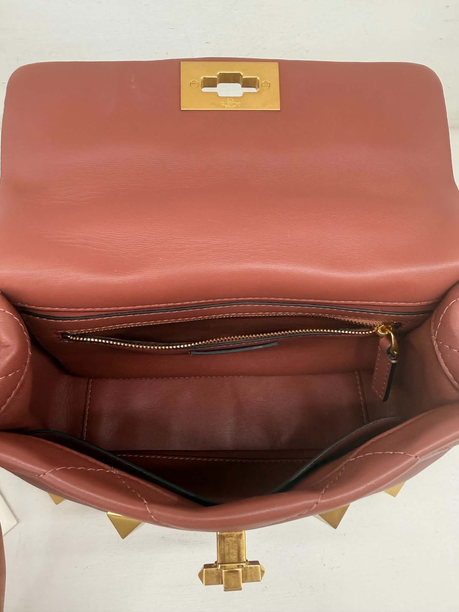 VALENTINO GARAVANI ROMAN STUD