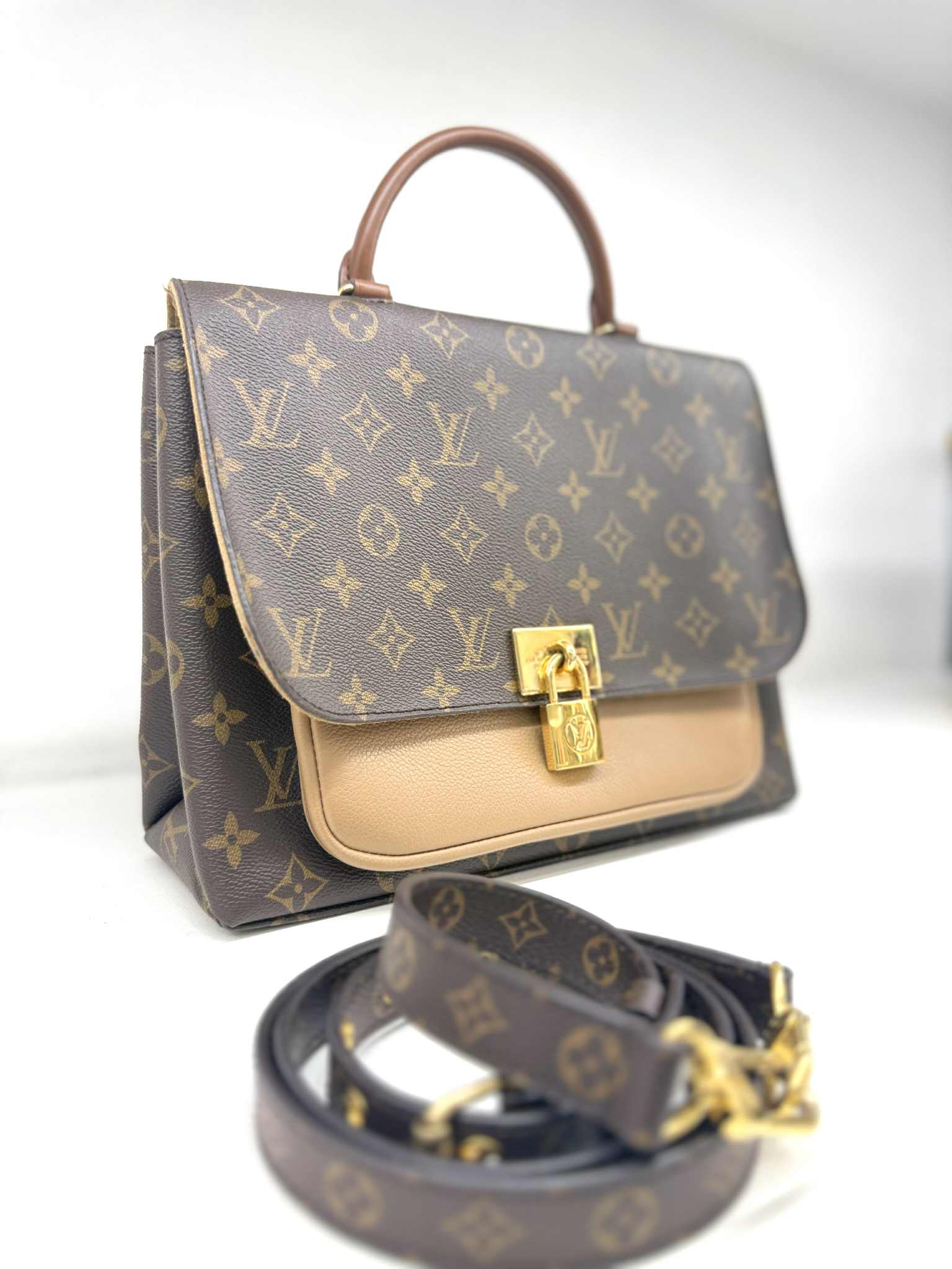 LOUIS VUITTON MARIGNAN