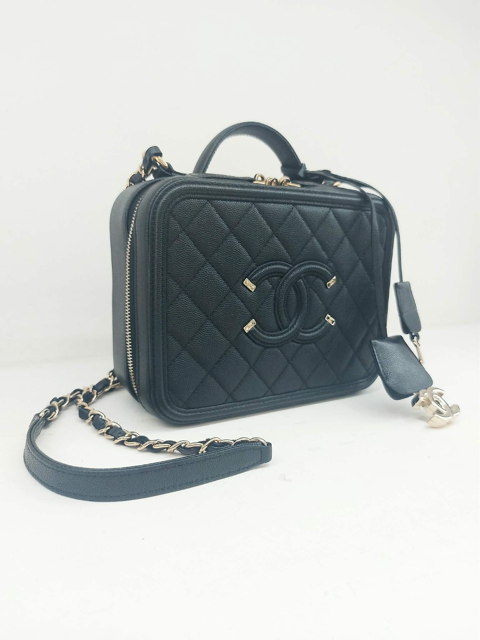 CHANEL BEAUTY VANITY MEDIO IN PELLE CAVIAR