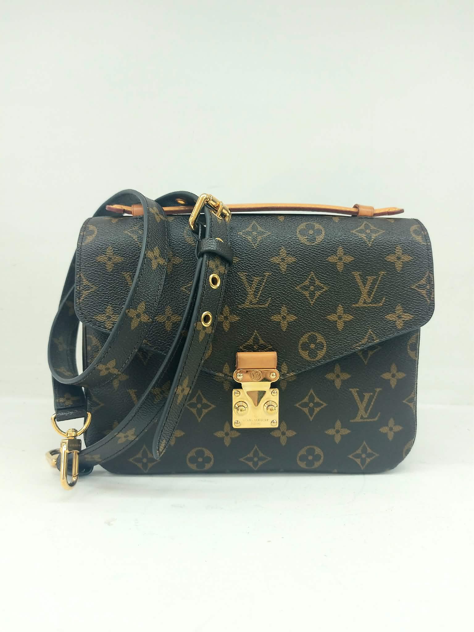 LOUIS VUITTON METIS MONOGRAM