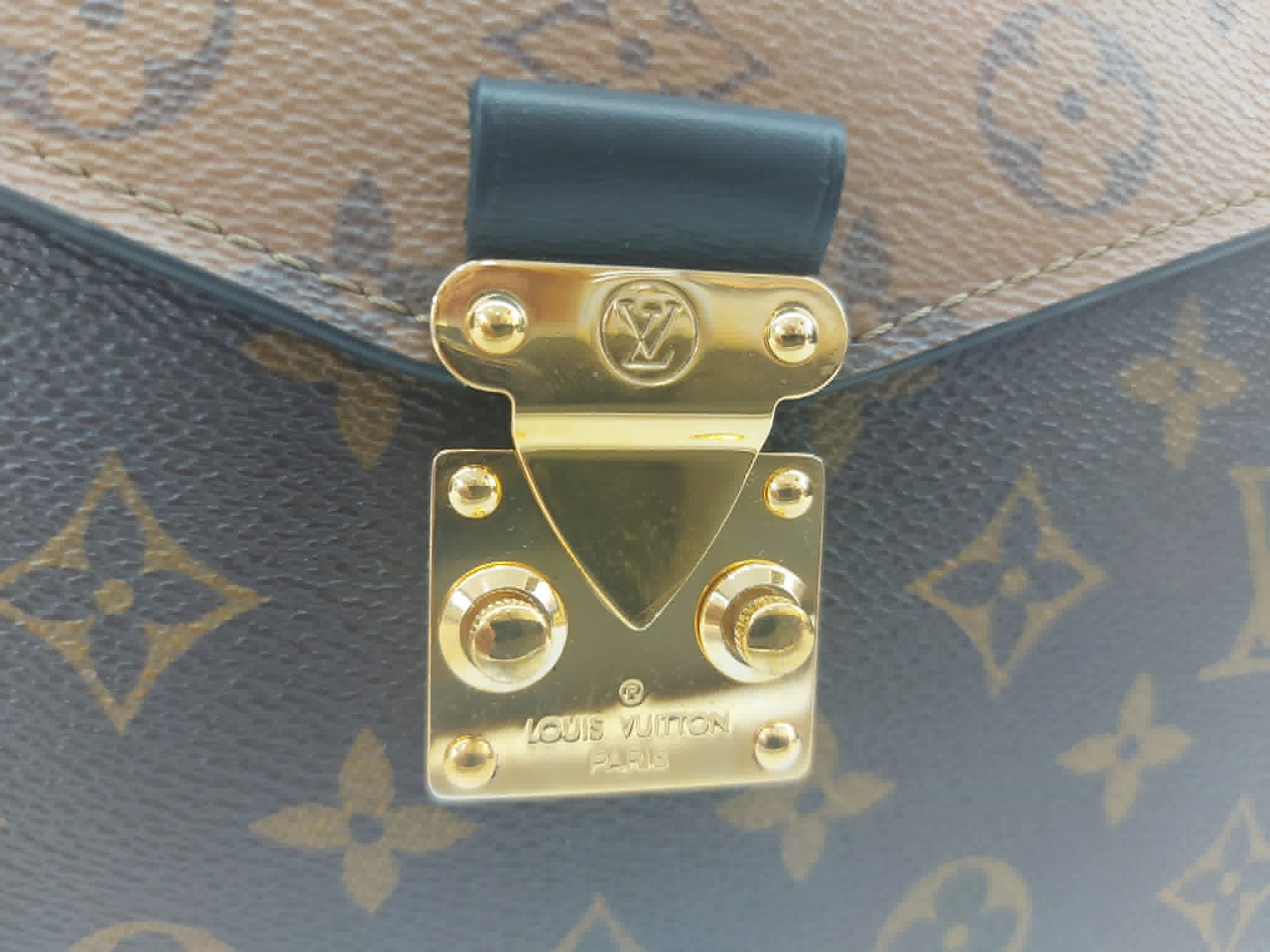 LOUIS VUITTON METISE REVERSE