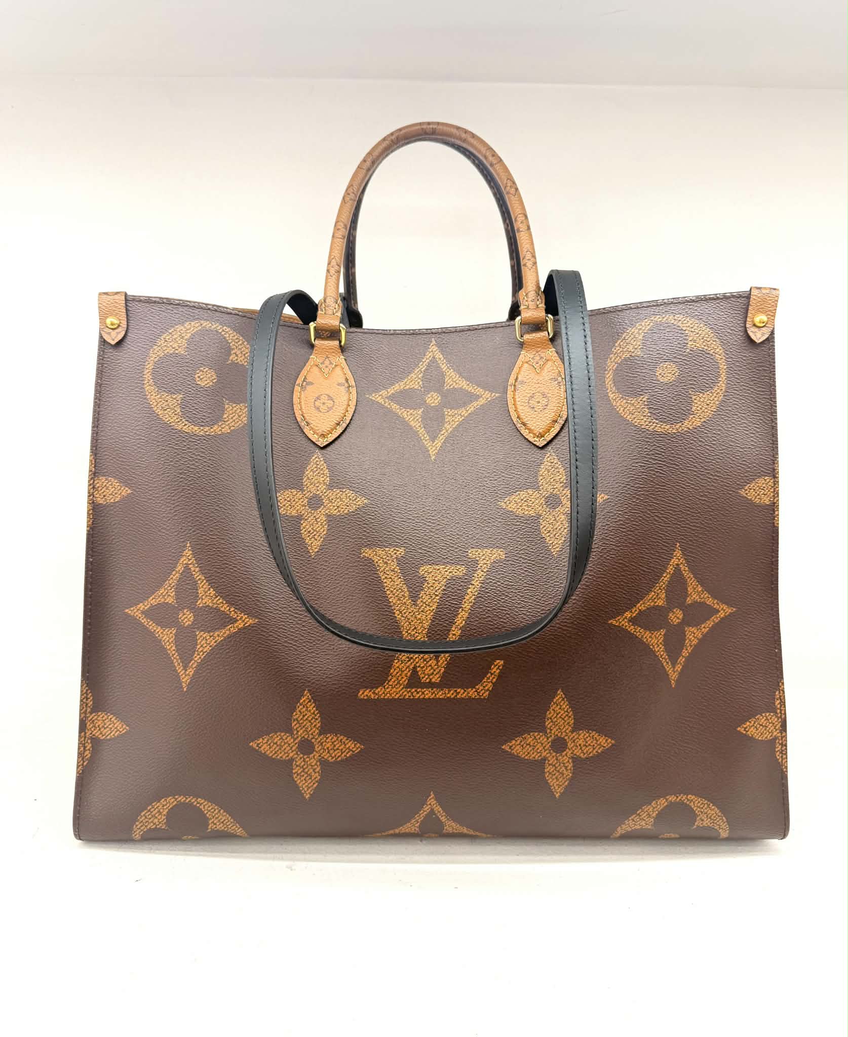 LOUIS VUITTON  ONTHEGO GM