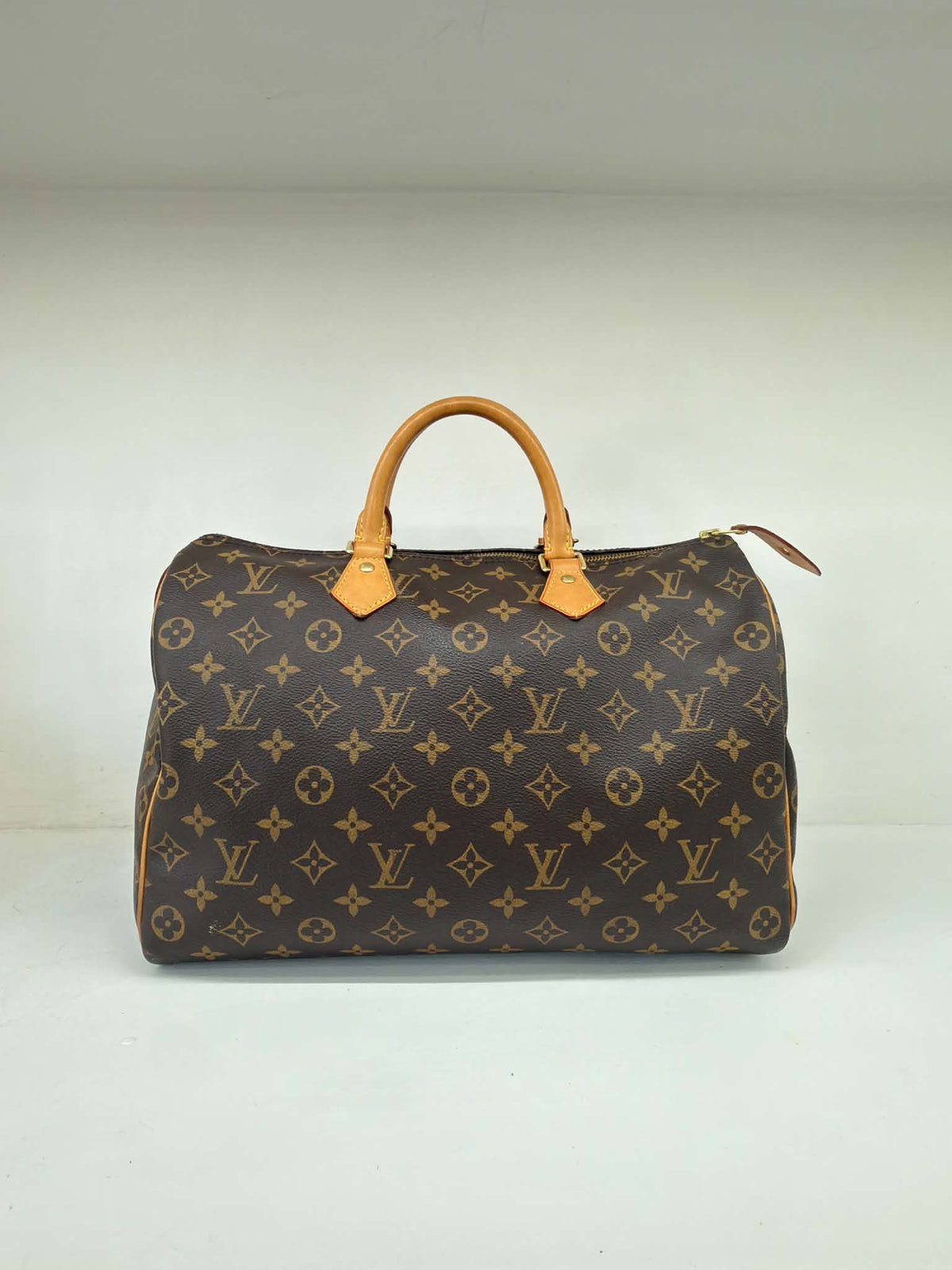 LOUIS VUITTON SPEEDY 35