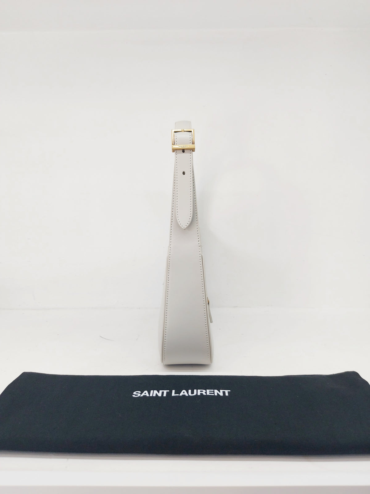 YSL LE À 7