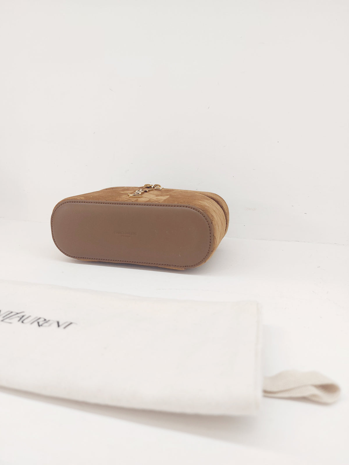 YSL VANITY GABY SUED