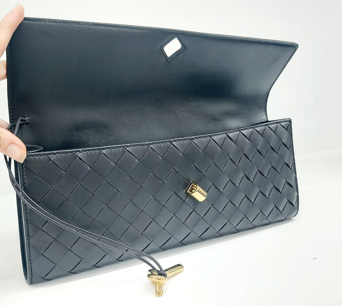 BOTTEGA VENETA ANDIAMO CLUTCH