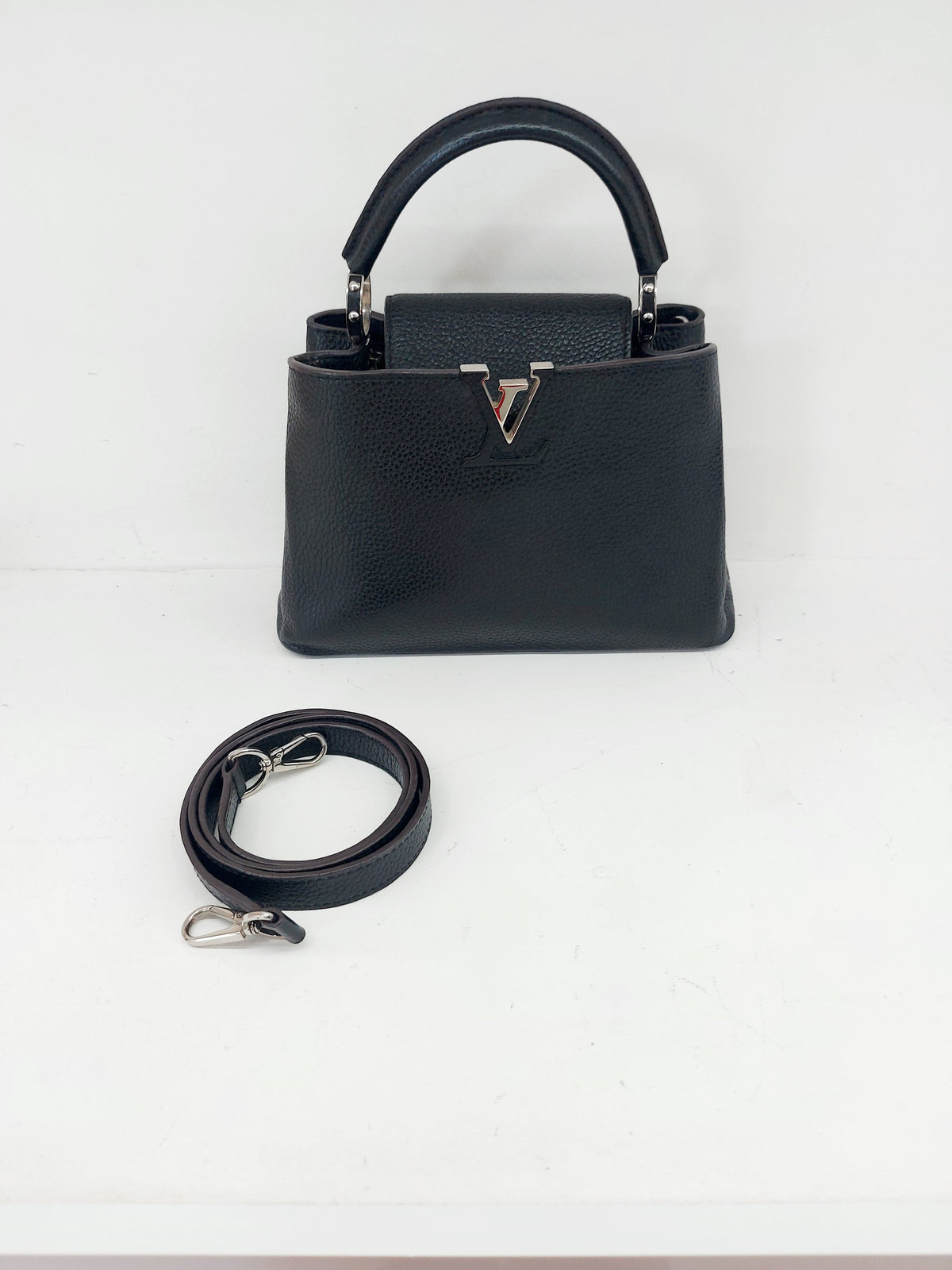 LOUIS VUITTON CAPUCINES BB