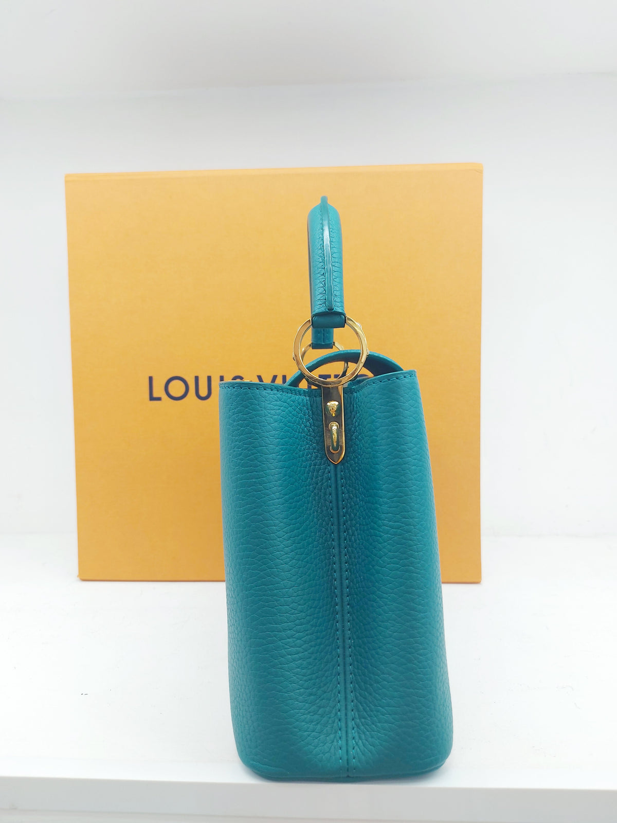 LOUIS VUITTON CAPUCINES BB