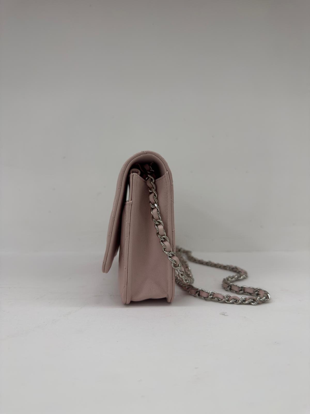 CHANEL WALLET CHAIN