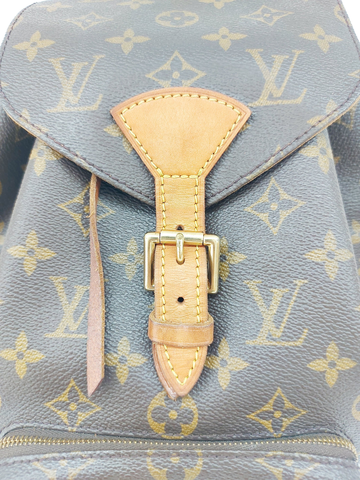 LOUIS VUITTON ZAINO MONTSOURIS MM