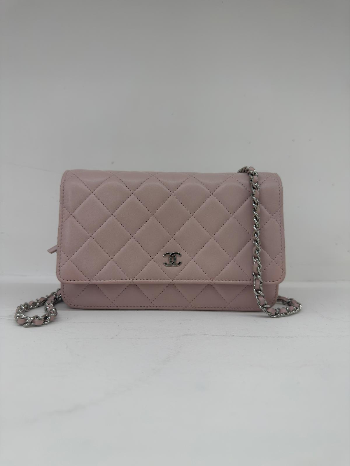 CHANEL WALLET CHAIN