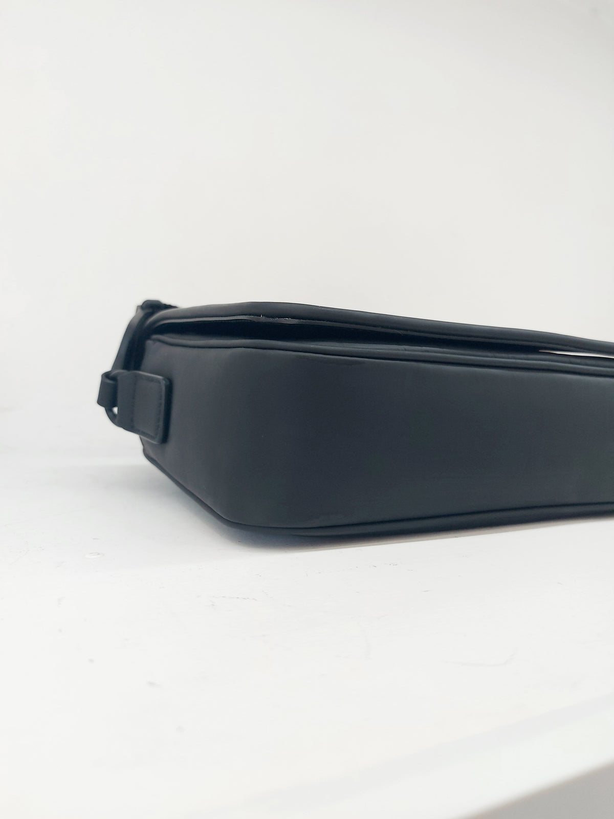 GUCCI MESSENGER OPAQUE