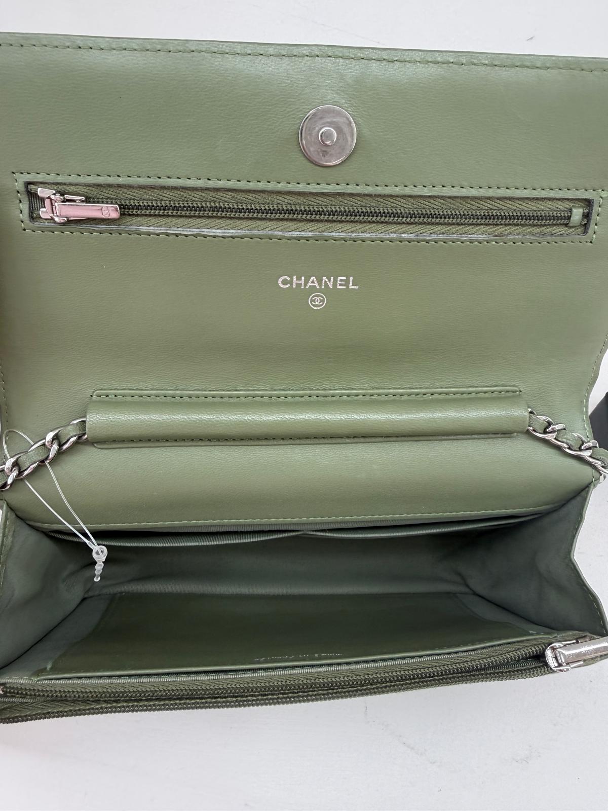 CHANEL WALLET CHAIN VERDE