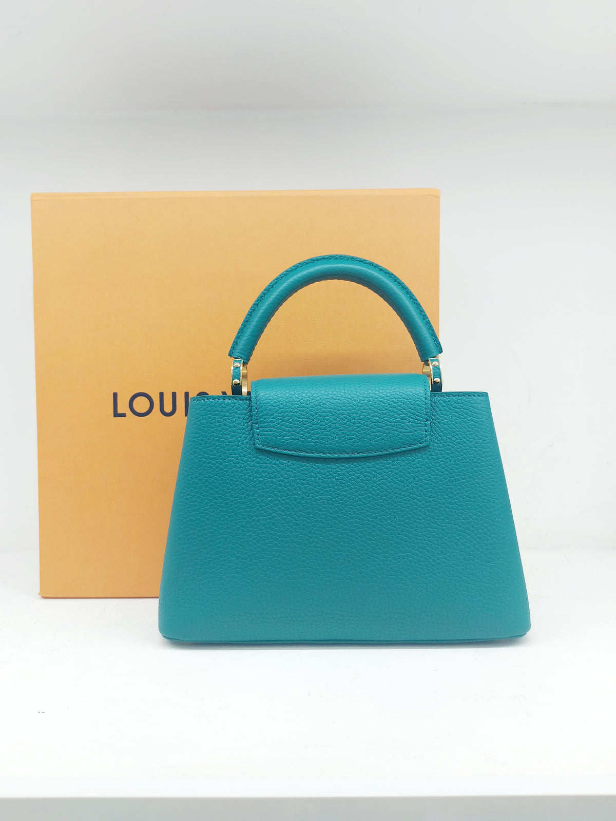 LOUIS VUITTON CAPUCINES BB