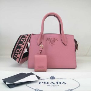 PRADA IN PELLE SAFFIANO